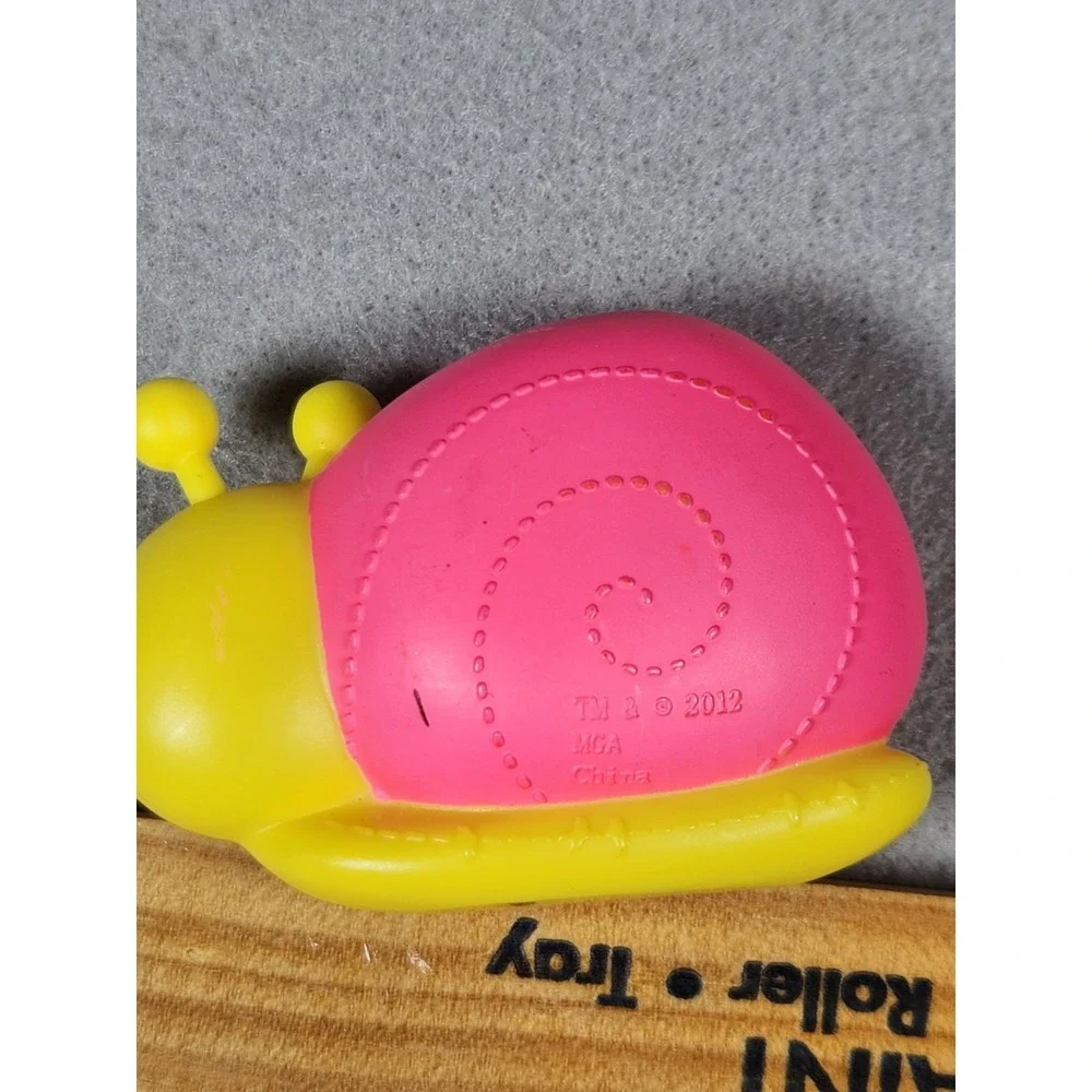 Lalaloopsy Pet Snail Lolly Candy Pink Yellow Mini Figure 2012 MGA Toy